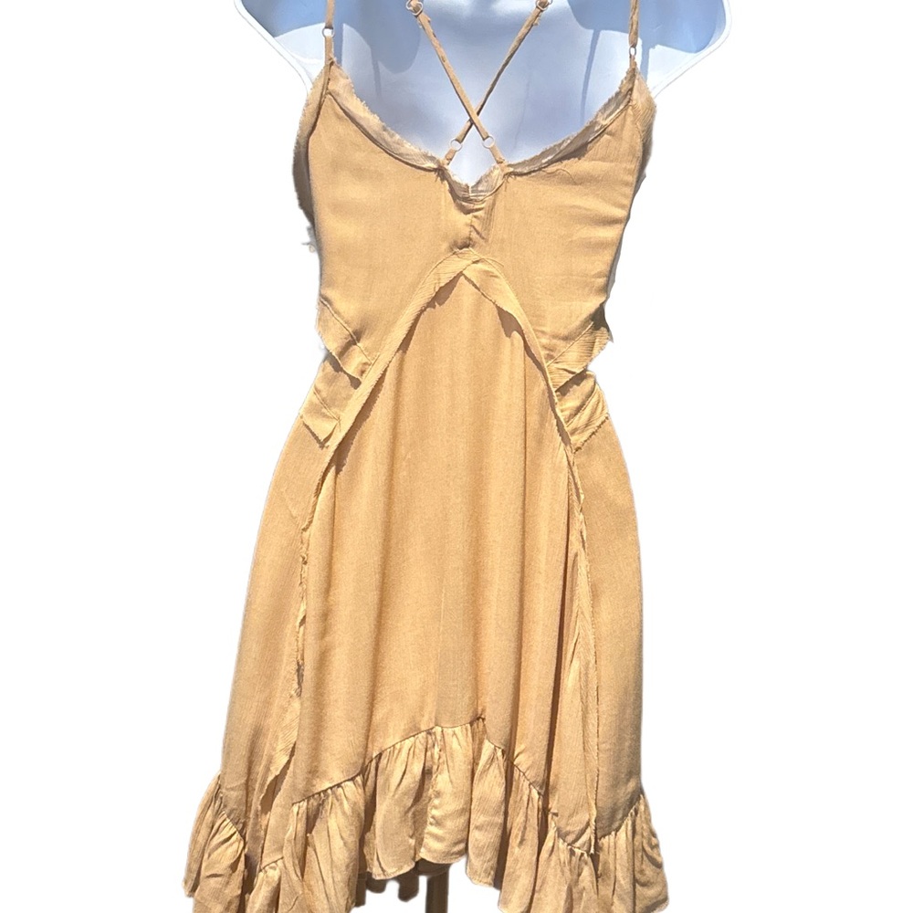 Mustard Seed | Flowy Beige Dress - Picture 2 of 5
